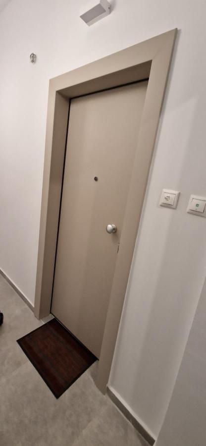 K45 Serenity Apartment Thessaloniki