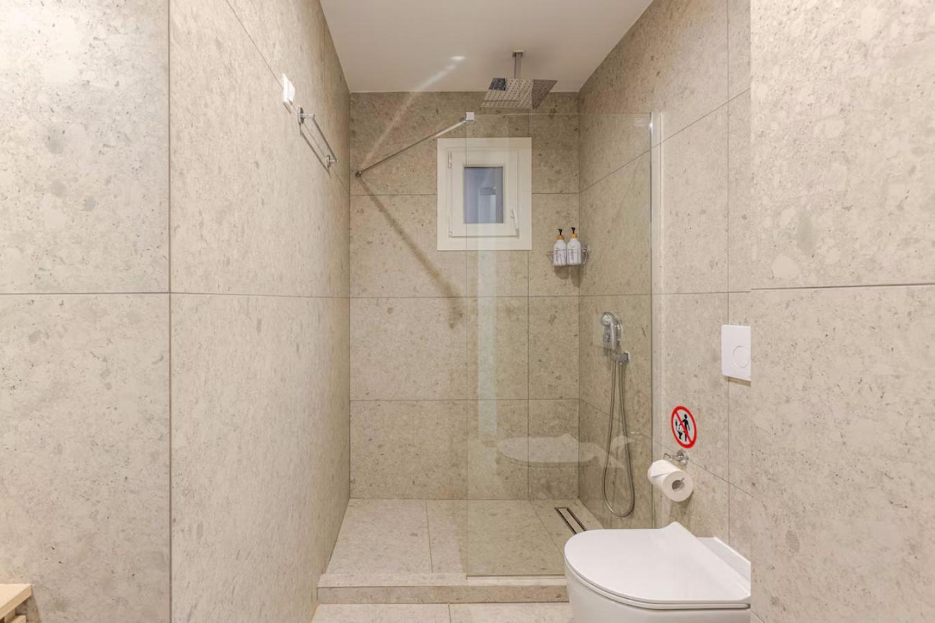 K45 Serenity Apartment *